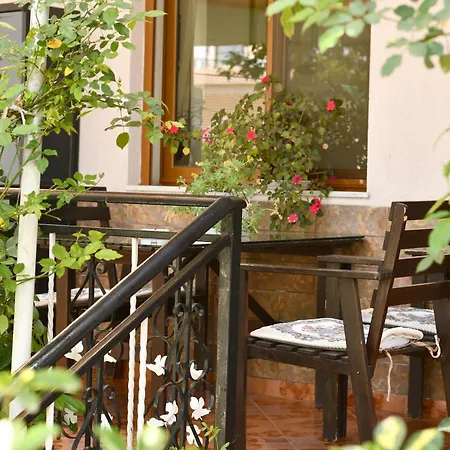 Beach & Chill Apartments Vlore Exterior photo